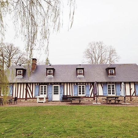 Gite Des Etourniaux La Poterie-Mathieu Kültér fotó
